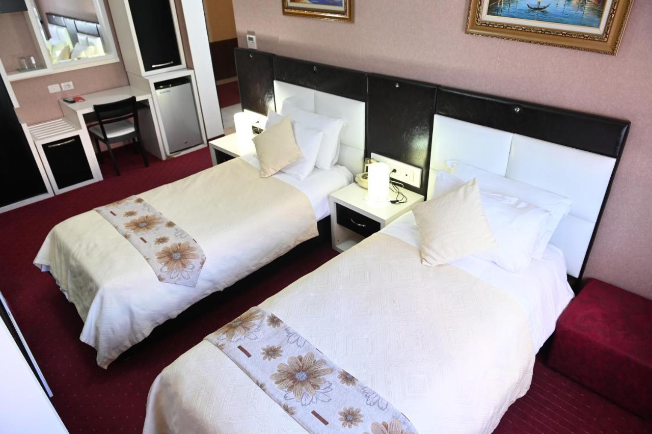 Hotel Liss Lezhë Dış mekan fotoğraf