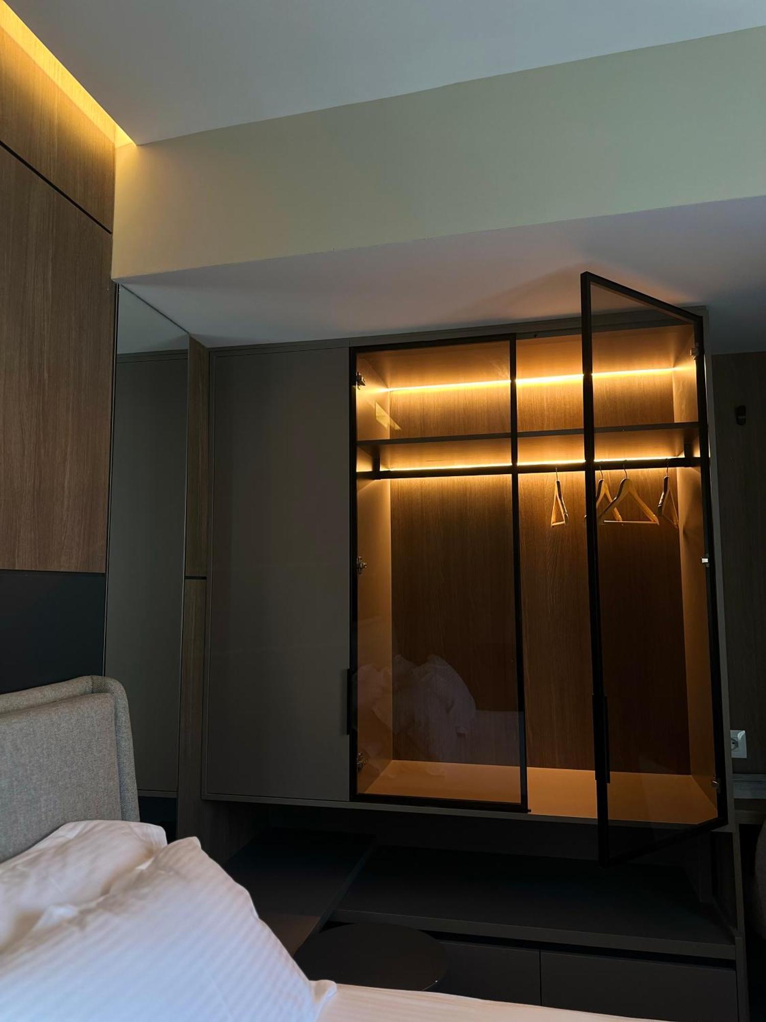 Hotel Liss Lezhë Dış mekan fotoğraf